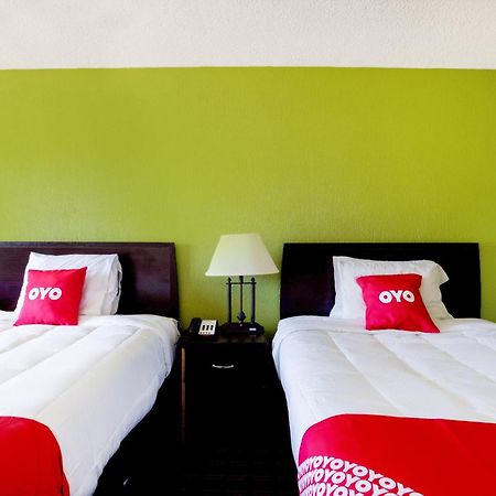 Oyo Hotel Pensacola I-10 & Hwy 29 Ferry Pass Zewnętrze zdjęcie
