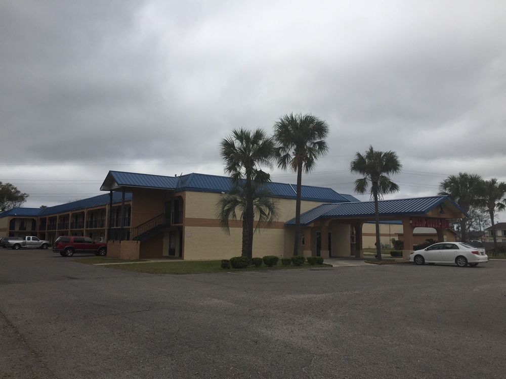 Oyo Hotel Pensacola I-10 & Hwy 29 Ferry Pass Zewnętrze zdjęcie